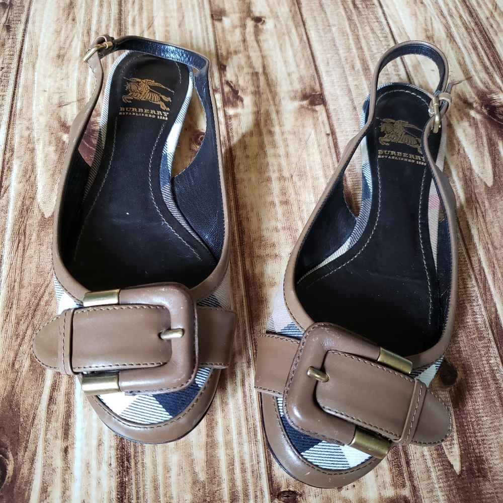 Burberry Leather Ballet Flat Nova check Canvas